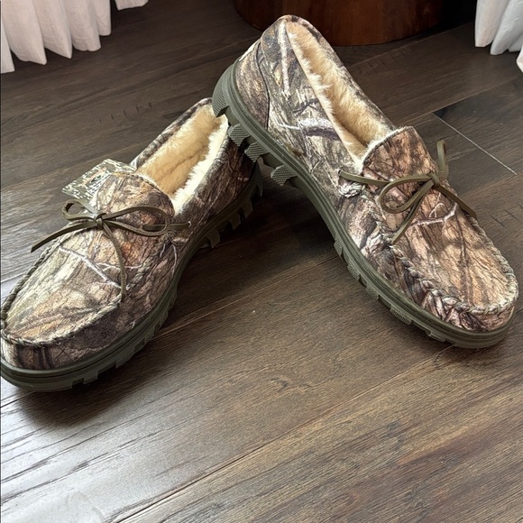 26 BoneZZZ Mossy Oak,camo textile,memory foam,high impact foam,4 wheel outsole - Picture 3 of 10
